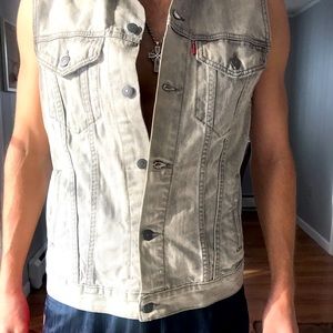 Levi’s Gray Denim Vest Medium jean jacket Levi punk grunge